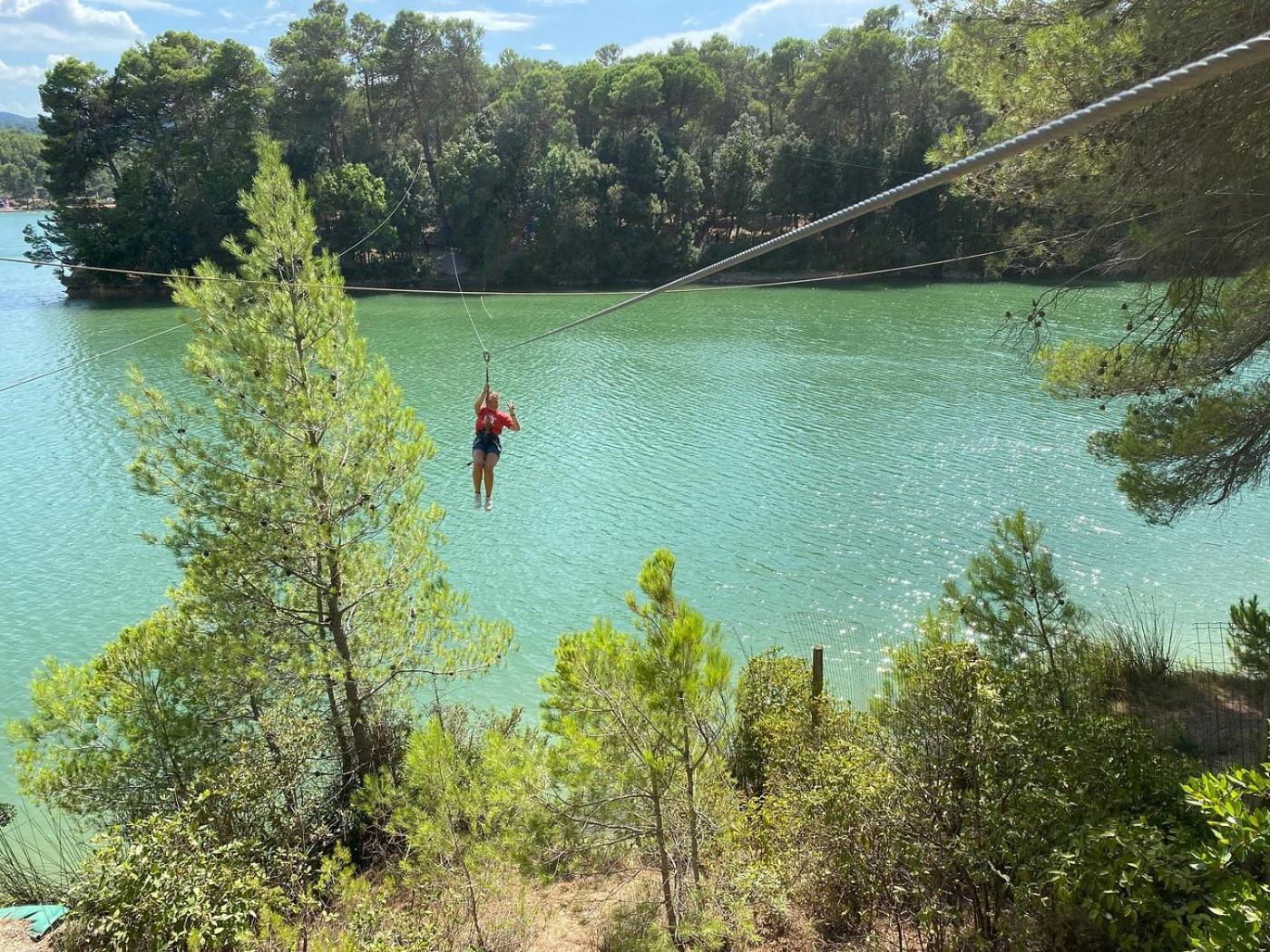 Au Point Du Jour - Gites Carcassonne, Lac De La Cavayere Eksteriør billede